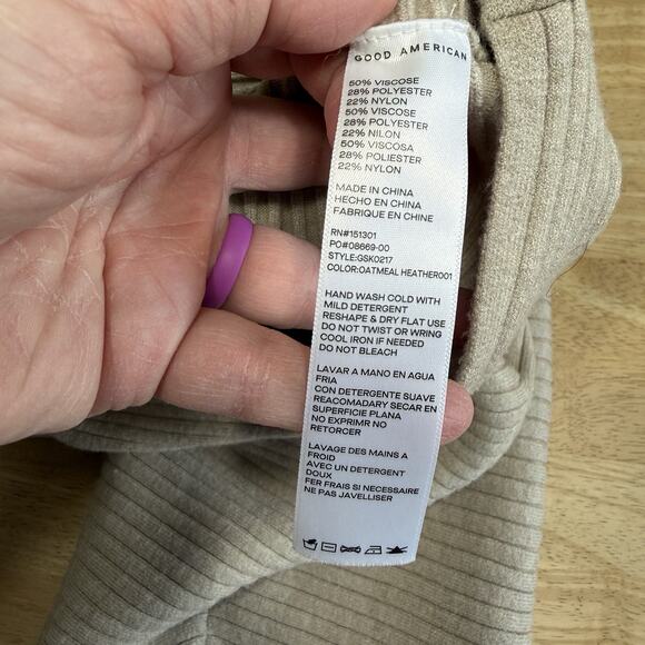 Good American Ribbed crewneck Sweatshirt Tan Large Athleisure Athletic - Picture 9 of 9